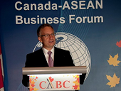 "ASEAN đang trở thành một lực lượng kinh tế phát triển nhanh"