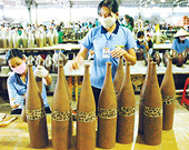 Doanh nghiệp đầu tư nước ngoài: Có hàng nhưng không xuất khẩu được vì… thuế!?