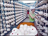 Tổ chức phiên điều trần công khai giữa các bên liên quan trong vụ điều tra chống bán phá giá mặt hàng sợi vải của Trung Quốc, Th