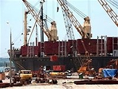Bảy tháng, nhập siêu 3,4 tỉ đô la Mỹ