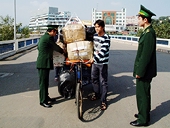 Trung Quốc quy định mới về hàng hóa nhập khẩu của cư dân biên giới