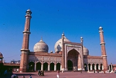 Thương mại giữa Ấn Độ và Iran vẫn phát triển