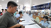 Toát mồ hôi với hải quan điện tử