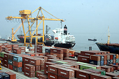 Nhập siêu tháng 5 cao nhất 17 tháng qua