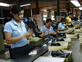 Xuất khẩu giày dép tăng cao nhất trong lịch sử