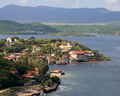 Cuba mở rộng hợp tác thương mại với nước ngoài