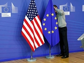 EU thúc giục Mỹ đưa vấn đề quy định tài chính vào TTIP