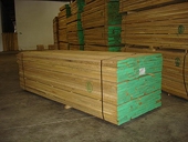 Mỹ áp thuế chống phá giá với gỗ dán cứng Trung Quốc