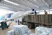 Cục PVTM tổ chức phiên tham vấn công khai vụ rà soát cuối kỳ áp dụng biện pháp tự vệ đối với mặt hàng phân bón DAP và MAP nhập khẩu vào Việt Nam (vụ việc ER01.SG06)