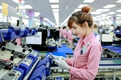 Nhóm hàng điện tử đẩy xuất khẩu hàng hóa sang Trung Quốc tăng mạnh