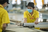 Doanh nghiệp lo ngại xuất khẩu suy giảm sau chính sách phong tỏa biên giới của EU