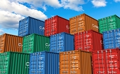 Cước container tăng cao gây khó cho doanh nghiệp sau Covid-19