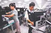 Xuất nhập khẩu và thế chân kiềng “phụ thuộc”