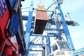 Xuất khẩu tăng nhưng chưa vội mừng