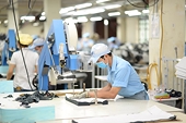 Xuất khẩu dệt may đối diện nguy cơ giảm mạnh từ nay đến năm 2023