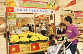 Hàng Việt xuất ngoại qua kênh bán lẻ