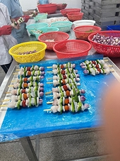 Đơn hàng xuất khẩu thủy sản, dệt may đang phục hồi