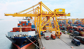 Xuất nhập khẩu tiến sát 500 tỷ USD