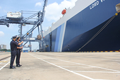 Hãng tàu tăng cước, thêm thách thức cho doanh nghiệp xuất khẩu