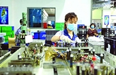 Xuất khẩu nhóm công nghiệp chế biến chế tạo duy trì vị trí “đầu tàu”