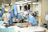 Doanh nghiệp công nghiệp chế biến, chế tạo tìm cách mở rộng thị trường tiêu thụ sản phẩm