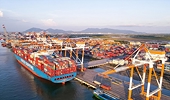 Vượt qua thách thức thương mại, ngành Cảng biển Việt Nam 2025 tăng trưởng ấn tượng