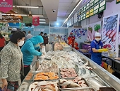 Vì sao cá tra là 'vua xuất khẩu' nhưng tiêu thụ nội địa èo uột?