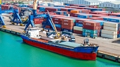 Xuất khẩu hàng hóa Việt Nam tăng tốc, hướng tới đích 405 tỷ USD