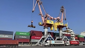 Việt Nam tạm chiến thắng trong ván cờ thuế quan với Mỹ