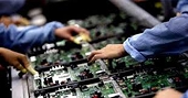 Ngành điện tử tăng tốc trong chu kỳ sản xuất toàn cầu