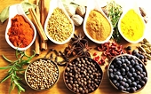 Xuất khẩu gia vị nhiều gam màu đan xen